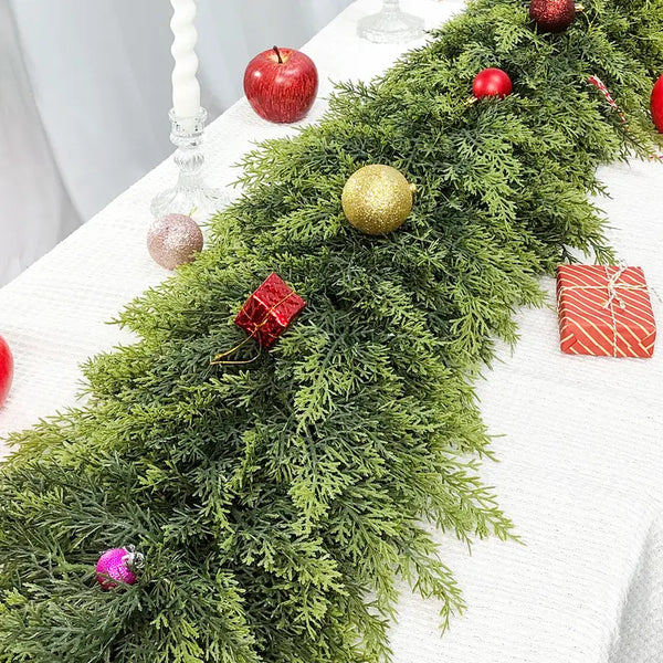 CedarBloom™ Real-Touch Garland