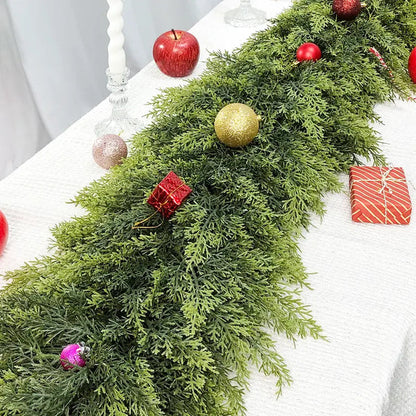 CedarBloom™ Real-Touch Garland